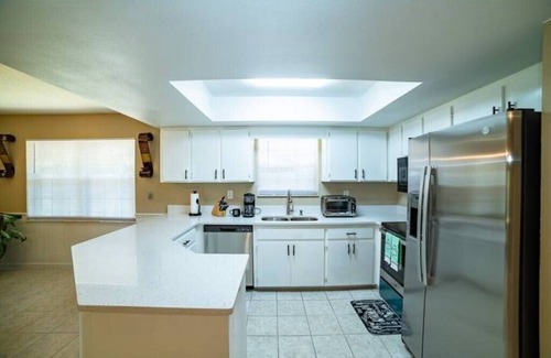 Deltona Lakes House | Sunny Deltona Retreatnn