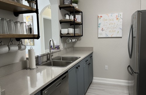Windsor Hills Condo | SUNNY DISNEY ESCAPE: as close to Disney as you can get with the comforts of home