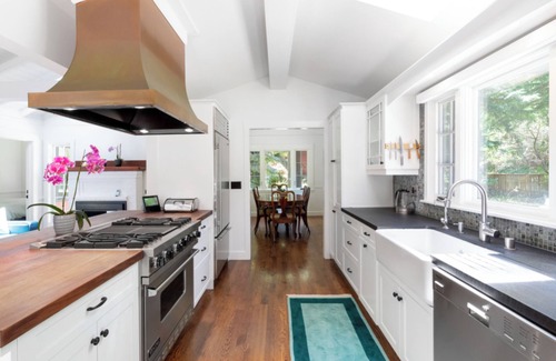 Mill Valley House | Sunny, downtown family oasis amongst the redwoods