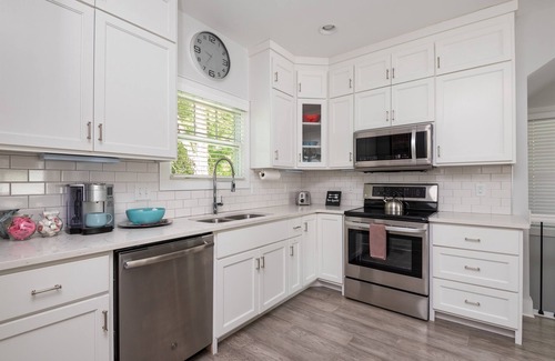 Eastwood House | Sunny East Nashville Hideaway | King Bed, 2 Balconies, Pet-Friendly