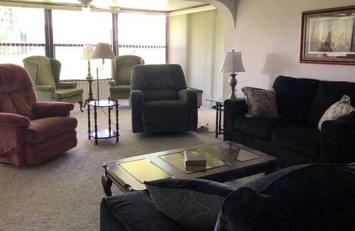 Florida South Atlantic Coast House | Sunny Florida Retreat - 30+ days stay required