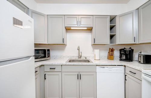 Wright Apartment | Sunny Haven #627: 1BR Townhome in Fort Walton