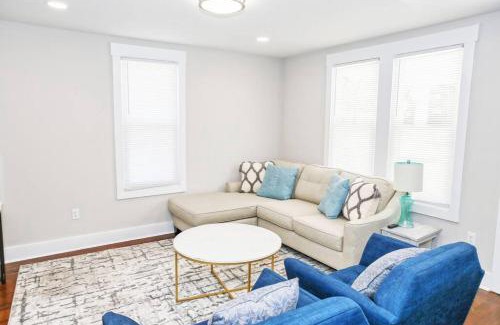 Lincolnton House | Sunny Hill Cottage with 4 Beds