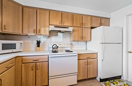 Rochester House | Sunny Home in Private Setting