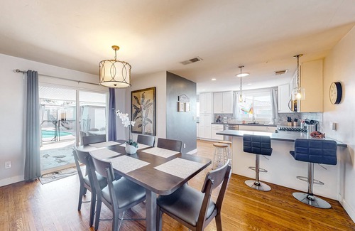 Allied Gardens House | Sunny home near eateries and shops with private pool, updated kitchen, patio