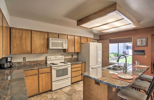Post Falls House | Sunny Home w/Patio < 10 Mi to Lake Coeur d'Alene