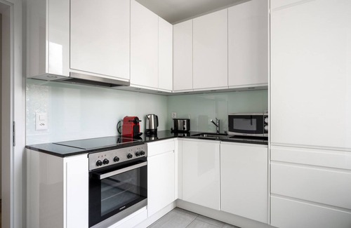 Horgen District Apartment | Sunny Horgen 2.5 Room w/Storage, 3 min to Market, by Blueground