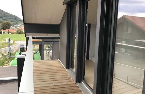 Villy-le-Pelloux House | Sunny house with 8-seater jacuzzi