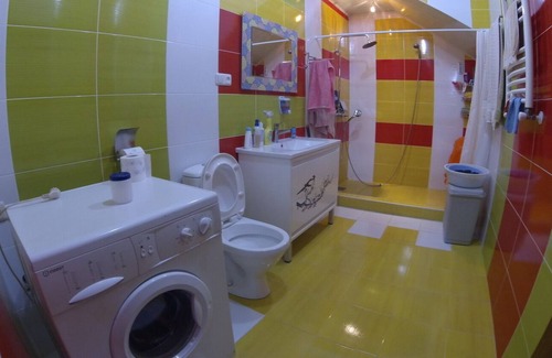 Nor-Nork House | Sunny house with nice garden and huge living room