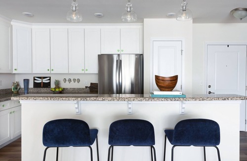 Lewes Condo | Sunny, immaculate art-filled condo minutes from best beaches in Delaware