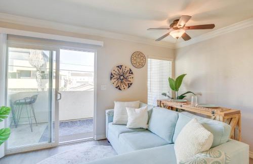 Imperial Beach Apartment | Sunny Imperial Beach Condo - Walk to Ocean!
