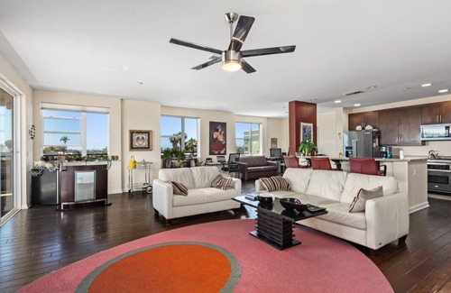 Hillcrest Condo | Sunny Large Condo Near San Diego's Balboa Park Available Soon After Remodeling