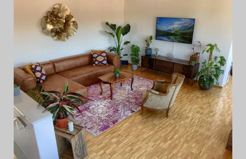 Wettswil Apartment | Sunny Maisonette Penthouse with Big Balcony & Great View