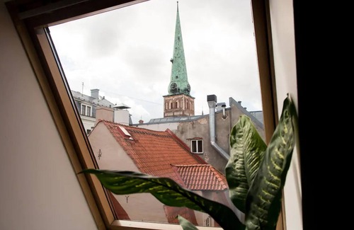 Old Town Apartment | Sunny mansard in the heart of Old Town