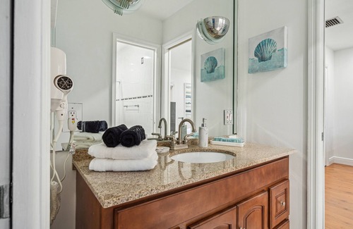 Miami Lakes House | Sunny Miami Lakes Getaway with Private Pool