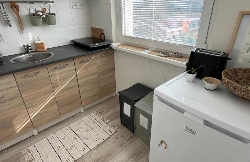 Prague 11 Apartment | Sunny minimalistic flat near metro Opatov