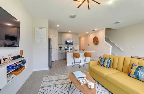 Nokomis House | Sunny Nokomis Vacation Rental Near Trails & Beach!