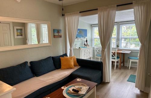 Pass-a-Grille House | Sunny PaG Island rental with bikes just steps2beach