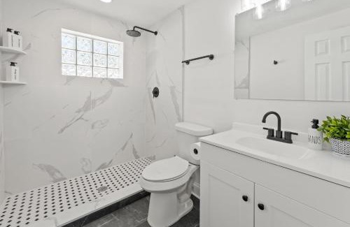 Palmetto House | Sunny Palmetto Oasis- 4BR Home with Private Pool home