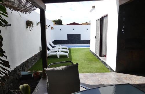 Corralejo Villa | SUNNY PARADISE, Heater pool
