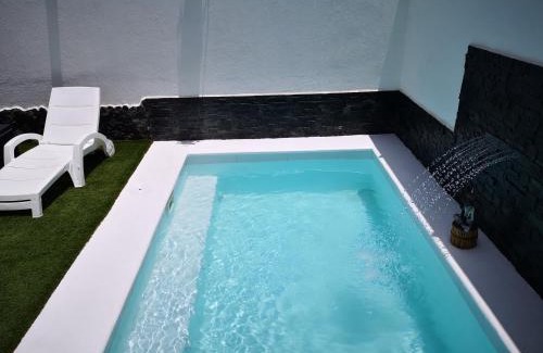 Corralejo Villa | SUNNY PARADISE, Heater pool