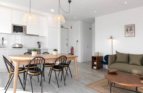 Ferrel Apartment | Sunny Penthouse - Modern & Premium Apartment