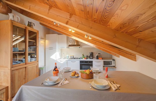 Oulx Apartment | Sunny Penthouse, Oulx, Italy