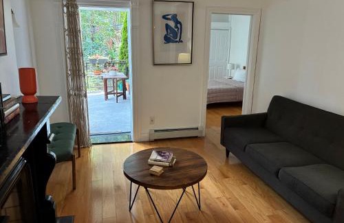Bedford-Stuyvesant House | Sunny Private Room in Bed-Stuy