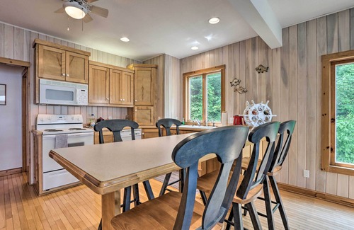 Sunrise Beach House | Sunny 'Providence Cottage' Retreat w/Dock, Kayaks