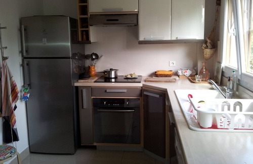 Les Viselets Apartment | Sunny quiet apt Bois de Vincennes for 2-5 pers during 2024 Paris Olympics