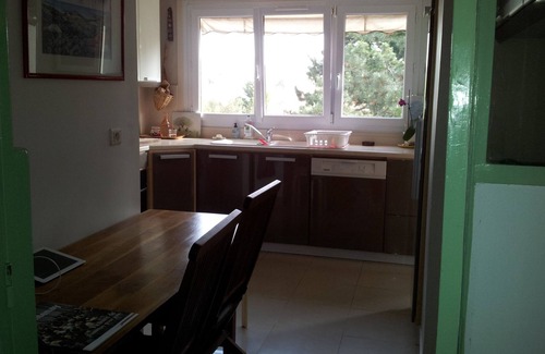 Les Viselets Apartment | Sunny quiet apt Bois de Vincennes for 2-5 pers during 2024 Paris Olympics