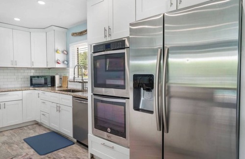 Hunt Club House | Sunny, Quiet, Open concept 3 bedroom home with pool