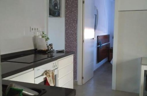 San Fernando House | sunny room