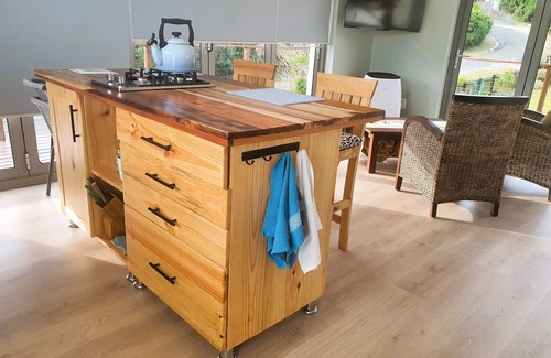 Brenton-on-Sea Apartment | Sunny, safe, private loft by Fisherman's Walk and beach, in Brenton on sea