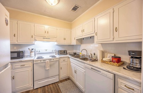 Statesboro House | Sunny Sagebrush Stay - Suite