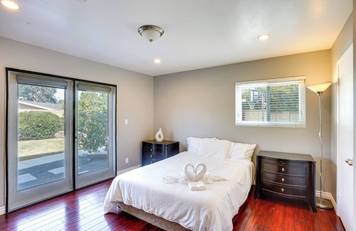 North Tustin House | Sunny Santa Ana Rental Home Near Disneyland!
