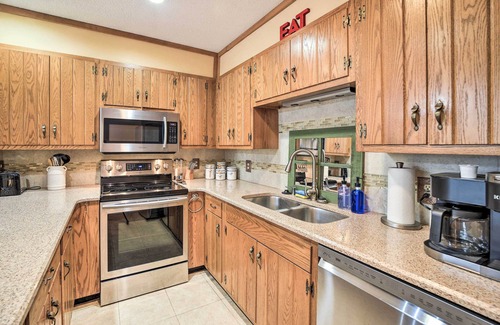 Sapphire House | Sunny Sapphire Townhome w/Resort Amenities!