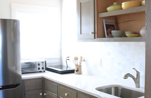 Nantucket Town Apartment | SUNNY second floor 2BD, 2BT