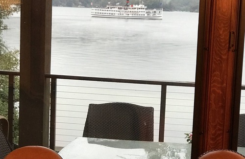 Lake George House | Sunny Shores Lake George