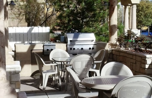 Westside Hotel | Sunny Side of Albuquerque Hideaway! Pets Allowed, Free Breakfast, Indoor Pool!