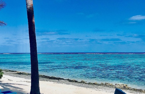 Tagaqe House | Sunny/Solar ways, a private beachfront location, add transfers & chef meals.