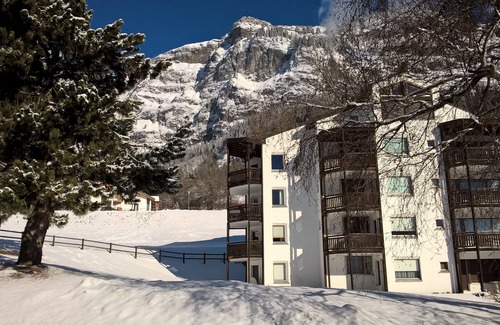 Flims Apartment | Sunny, spacious 4.5 room apartment, 3 bedrooms, 2 bathrooms, 6 people