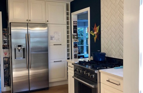 Upper Rockridge House | Sunny, Spacious, Charming Home in Great Area - See Description for Reviews