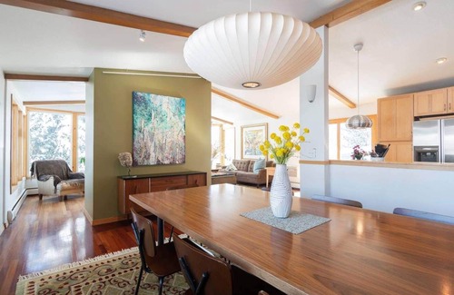 Newlands House | Sunny & Spacious North Boulder Home