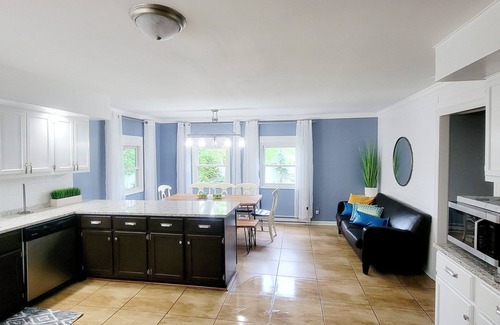 Lake Michigan Beach House | Sunny Spot On Lincoln