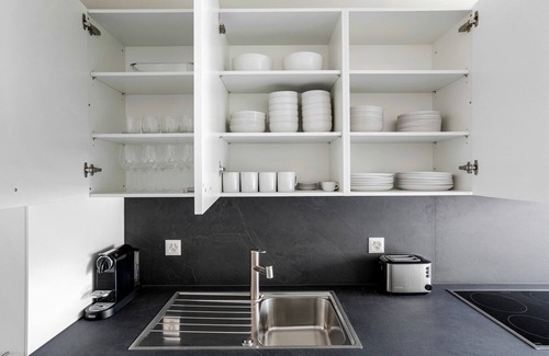 St. Johann Apartment | Sunny St. Johann 3 Room w/Storage, nr local market, by Blueground