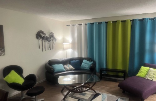 Saskatoon House | Sunny Stays: Cozy, Bright, and Perfect for Your Getaway.