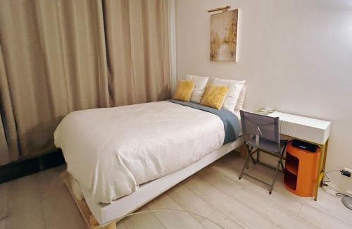 Parchamp–Albert Kahn Apartment | SUNNY Studio 2 steps from metro