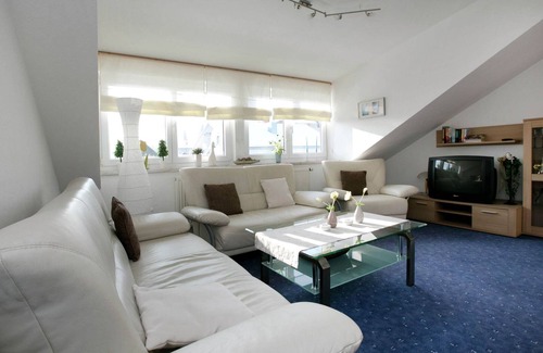 Dietmannsried Apartment | Sunny Terrace Apartment