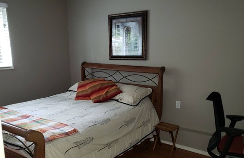 Metro Vancouver Regional District Apartment | Sunny Tsawwassen